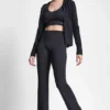 Bluza z kapturem z pełnym zamkiem i bezszwową siateczką