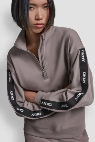 Bluza z logo i zamkiem do połowy długości