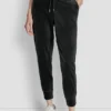 Joggersy slim fit z welurowym haftowanym logo