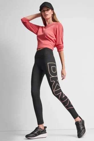 legginsy z wysokim stanem efektem ombr i logo o dugoci 7 8 1 330x495 - Legginsy z wysokim stanem, efektem ombr&eacute; i logo, o długości 7/8