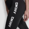 Legginsy z wysokim stanem i logo, o długości 7/8