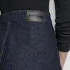 Mini spódniczka z wysokim stanem i zapięciem na guziki