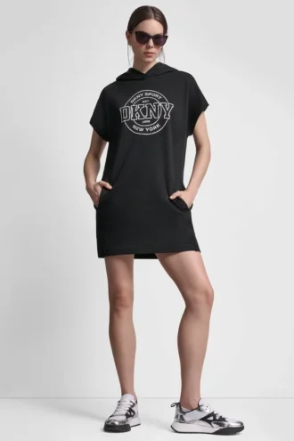 Mini sukienka z kapturem i logo Collegiate Medallion