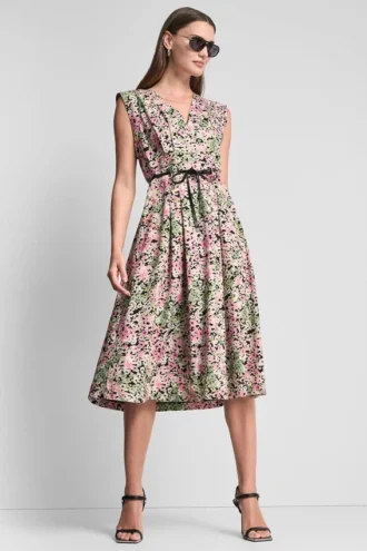 Sukienka midi z kwiatowym nadrukiem, o kroju fit and flare
