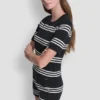 Sweter w paski z rękawami do łokci