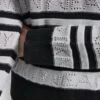 Swetr w paski z logo