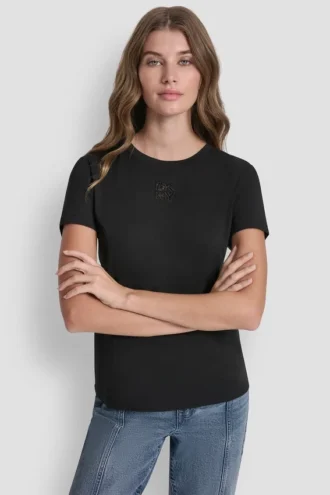 T-shirt DKNY z logo w formie nakładanych oczek