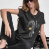 T-shirt z nadrukiem motocyklowym i ćwiekami